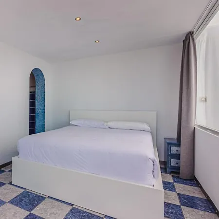 Amazing Penthouse Free Wifi Apartment *